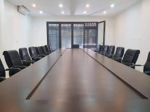 Bán siêu phẩm 11 tầng mặt phố Triệu Việt Vương DT 450m MT 12m.