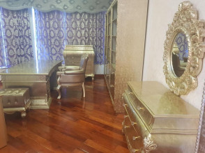 Bán gấp nhà 4 tầng ngõ 2 xe tải tránh, kinh doanh tấp nập tại ngõ 509 Vũ Tông Phan.