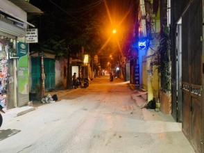BÁN NHÀ ĐƯỜNG HOÀNG ĐẠO THÀNH.